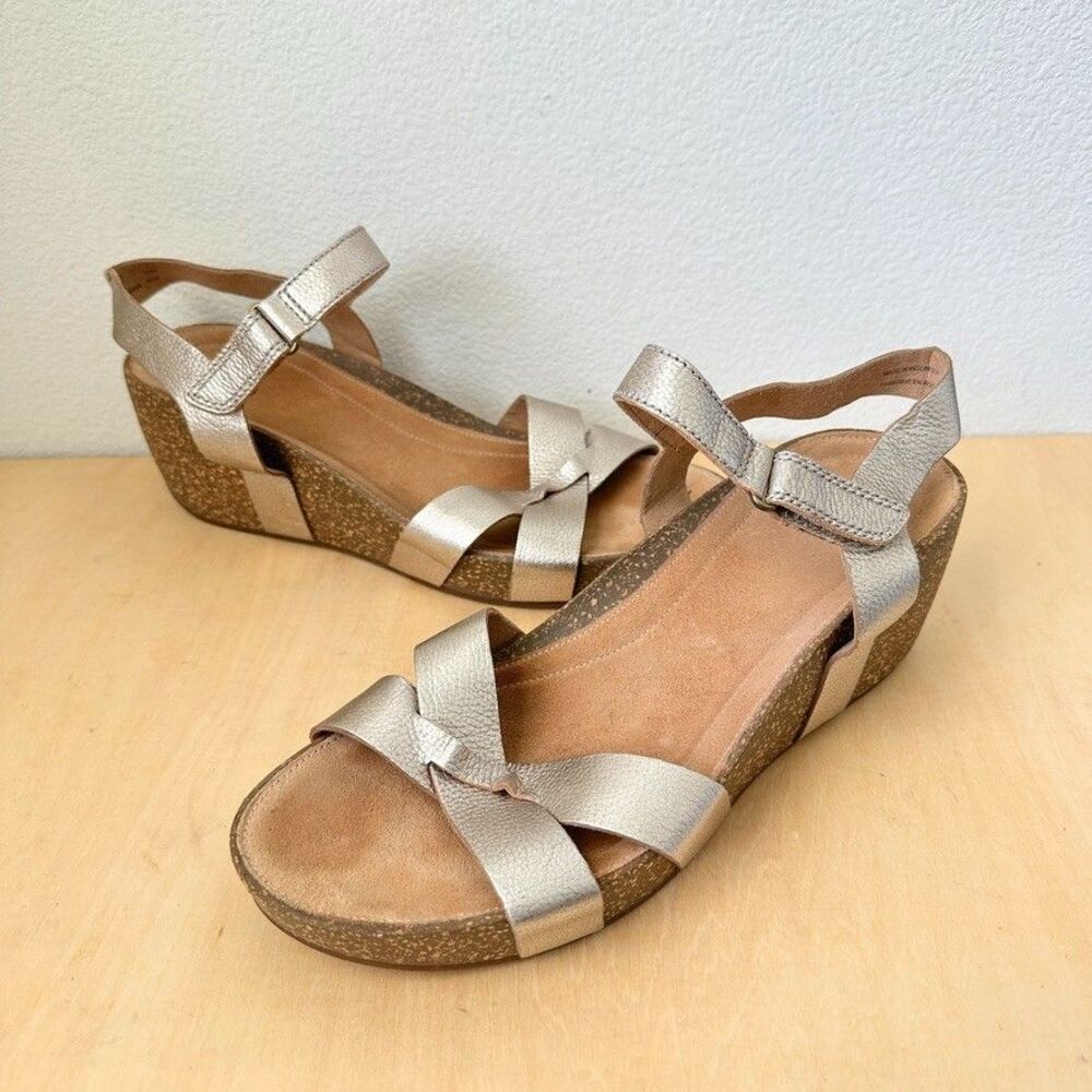 Clarks Temira Compass Wedge Sandals Metallic Silver Comfort Orthopedic Women 11